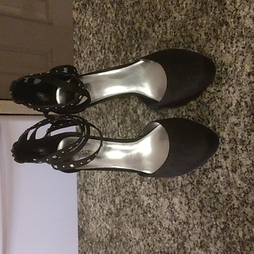 NWOT City Strats heels